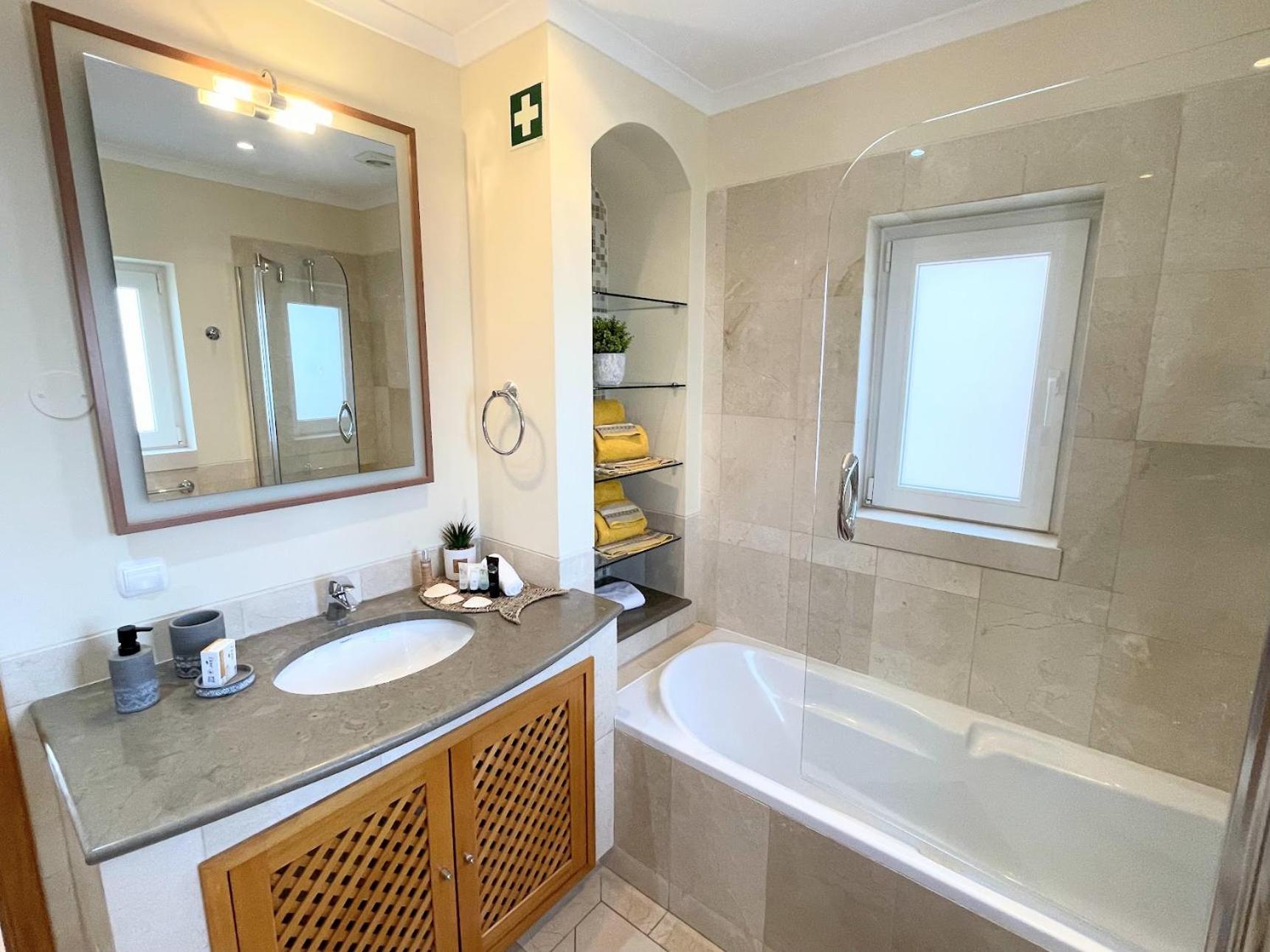 Penthouse Victoria Apartment Виламура Екстериор снимка